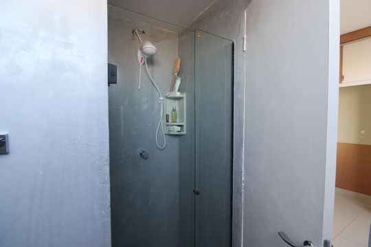 Banheiro da suíte de apartamento à venda com 2 quartos, 72m² em Jacarepaguá, Rio de Janeiro