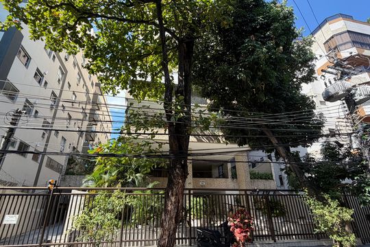 Fachada de apartamento à venda com 2 quartos, 72m² em Jacarepaguá, Rio de Janeiro