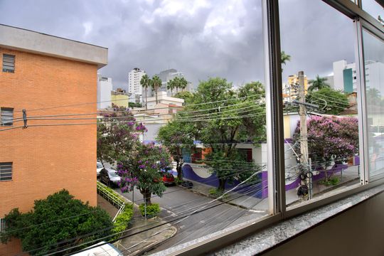 Sala - Janela de apartamento à venda com 3 quartos, 85m² em Grajaú, Belo Horizonte