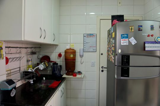 Cozinha de apartamento à venda com 3 quartos, 85m² em Grajaú, Belo Horizonte
