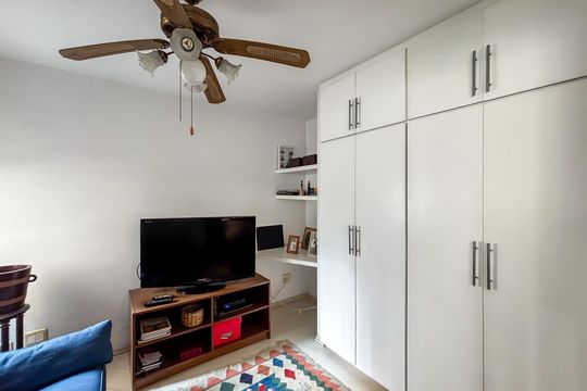 Apartamento à venda com 2 quartos, 110m² em Vila Madalena, São Paulo