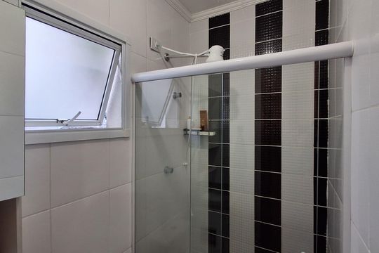 Banheiro Social  de apartamento à venda com 2 quartos, 42m² em Jardim, São Caetano do Sul