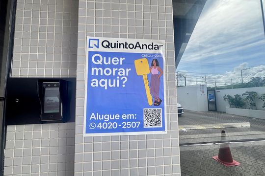 Placa  de apartamento para alugar com 1 quarto, 56m² em Stella Maris, Salvador