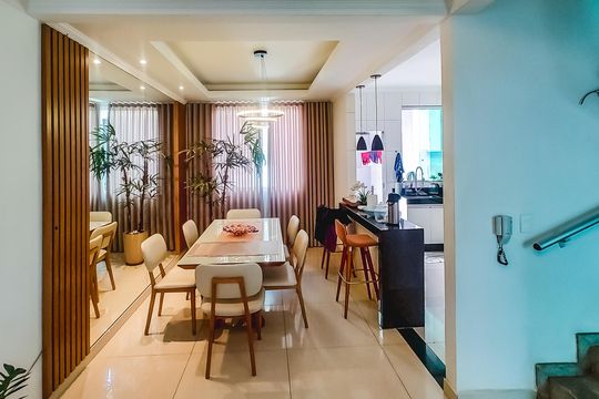 Casa à venda com 3 quartos, 130m² em Parque Turistas, Belo Horizonte