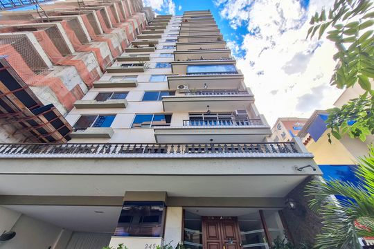 Fachada de apartamento à venda com 4 quartos, 211m² em Icaraí, Niterói