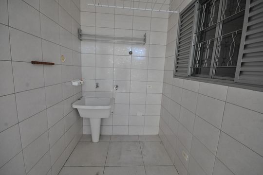 Área de Serviço de casa à venda com 3 quartos, 250m² em Vila Constança, São Paulo