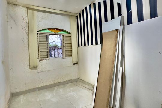 Casa à venda com 4 quartos, 445m² em Ipiranga, Belo Horizonte