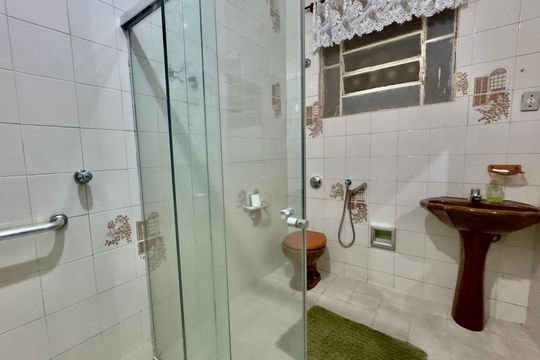 Casa à venda com 4 quartos, 445m² em Ipiranga, Belo Horizonte