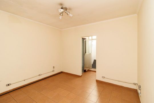 Apartamento para alugar com 1 quarto, 56m² em Jardim Tremembe, São Paulo