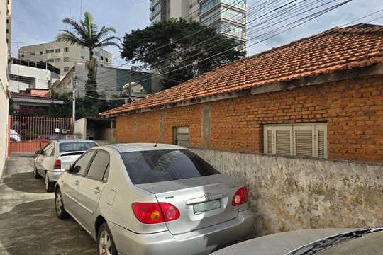 Garagem de casa de condomínio para alugar com 2 quartos, 85m² em Alto da Lapa, São Paulo