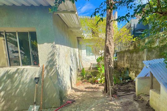 Quintal de casa à venda com 2 quartos, 288m² em Vila Nossa Senhora de Fatima, Guarulhos
