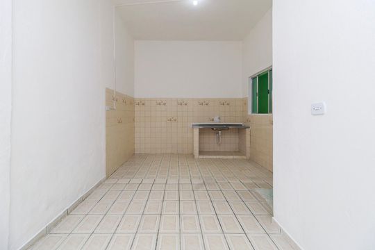 Sala - Cozinha de casa para alugar com 2 quartos, 50m² em Jardim das Flores, São Paulo