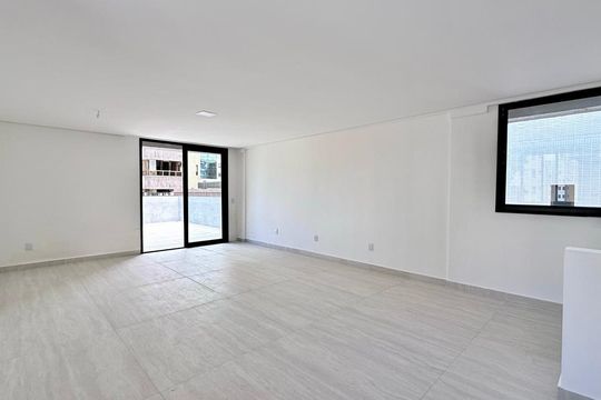 Apartamento à venda com 4 quartos, 183m² em Prado, Belo Horizonte