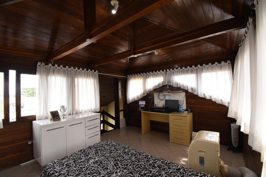 Ático de casa de condomínio para alugar com 3 quartos, 450m² em Boa Vista, Curitiba