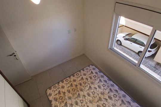 Quarto de apartamento para alugar com 3 quartos, 104m² em Canasvieiras, Florianópolis
