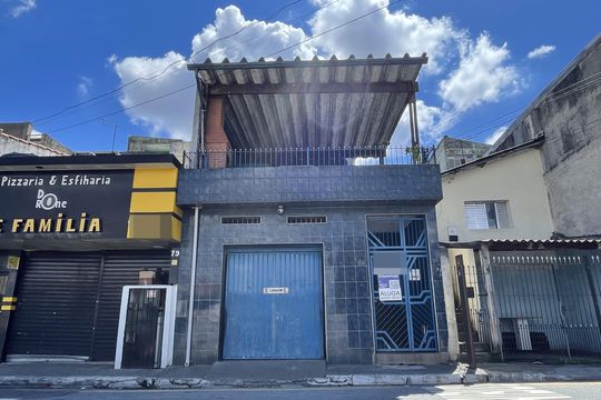 Fachada+Placa de casa à venda com 2 quartos, 160m² em Jardim Penha, São Paulo