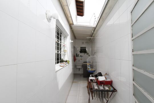 Área de Serviço de casa à venda com 3 quartos, 220m² em Nova Suíça, Belo Horizonte