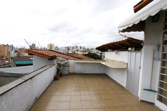 Cobertura de casa à venda com 3 quartos, 220m² em Nova Suíça, Belo Horizonte