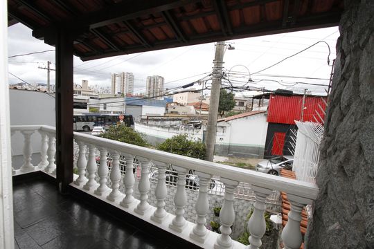 Varanda de casa à venda com 3 quartos, 220m² em Nova Suíça, Belo Horizonte