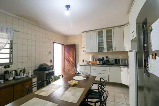 Cozinha de casa à venda com 4 quartos, 160m² em Vila Nova das Belezas, São Paulo