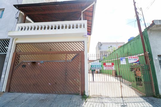 Fachada de casa à venda com 4 quartos, 160m² em Vila Nova das Belezas, São Paulo