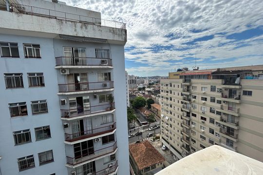 Vista do Quarto 1 de apartamento à venda com 2 quartos, 69m² em Méier, Rio de Janeiro