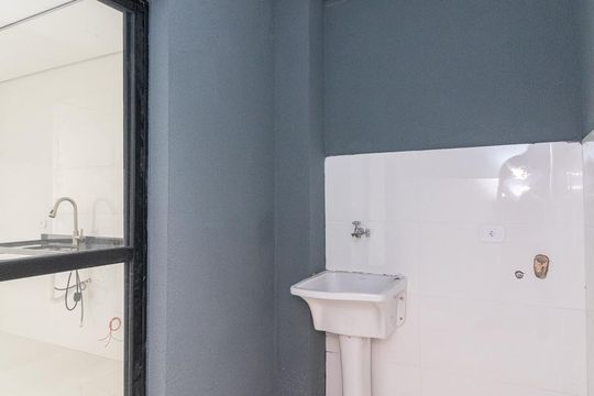 Área de Serviço de casa à venda com 2 quartos, 85m² em Vila Nhocuné, São Paulo