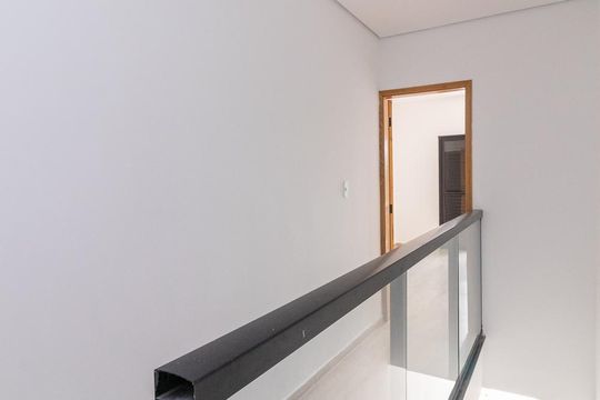 Corredor de casa à venda com 2 quartos, 85m² em Vila Nhocuné, São Paulo