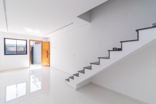 Sala de casa à venda com 2 quartos, 85m² em Vila Nhocuné, São Paulo