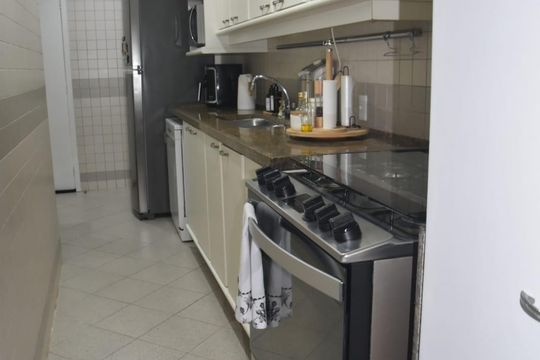 Cozinha de apartamento à venda com 5 quartos, 165m² em Tijuca, Rio de Janeiro