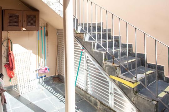 Área de Serviço de casa à venda com 4 quartos, 230m² em Centro, Diadema