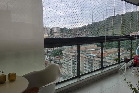 Varanda de apartamento à venda com 2 quartos, 85m² em Santa Rosa, Niterói