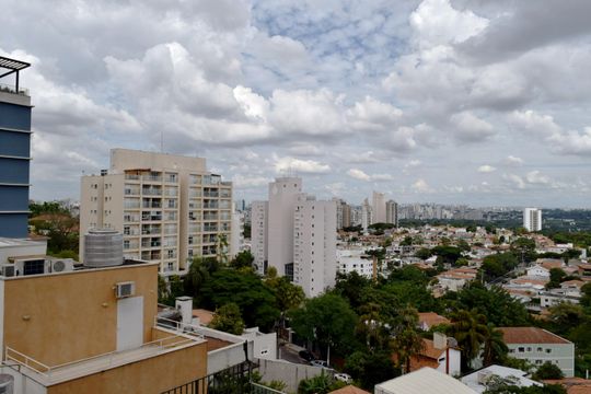 Vista de kitnet/studio para alugar com 1 quarto, 36m² em Sumarezinho, São Paulo