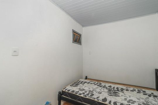 Quarto 2 de casa à venda com 5 quartos, 128m² em Farrapos, Porto Alegre