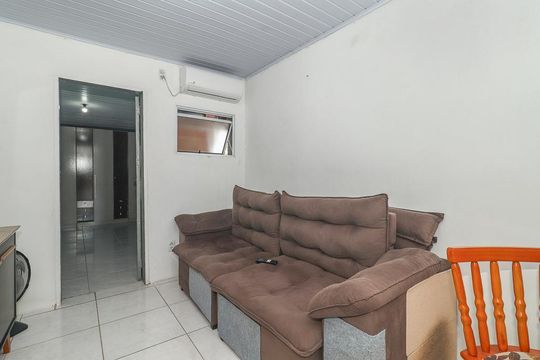 Casa à venda com 5 quartos, 128m² em Farrapos, Porto Alegre