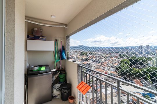 VARANDA E ÁREA DE SERVIÇO de apartamento à venda com 3 quartos, 56m² em Limão, São Paulo
