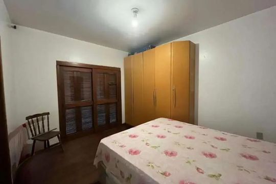 Quarto 2 de casa para alugar com 3 quartos, 200m² em Cavalhada, Porto Alegre