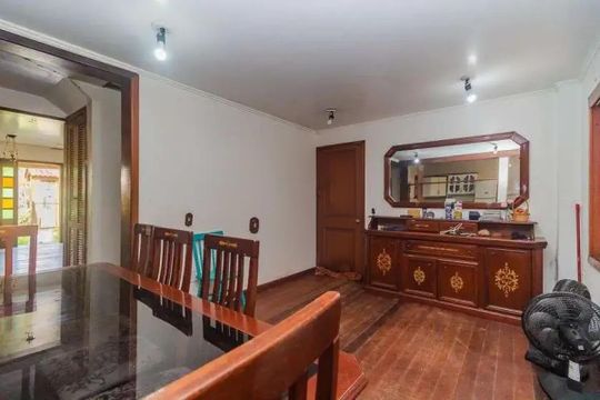 Sala de casa para alugar com 3 quartos, 200m² em Cavalhada, Porto Alegre