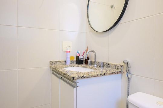 Banheiro Suíte  de apartamento à venda com 2 quartos, 72m² em Jardim Henriqueta, Taboão da Serra