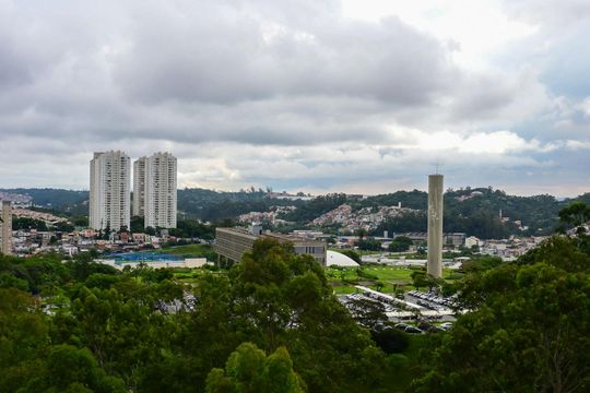 Vista do Quarto de apartamento à venda com 2 quartos, 72m² em Jardim Henriqueta, Taboão da Serra