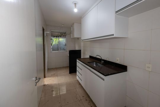 Cozinha de apartamento à venda com 1 quarto, 58m² em Alphaville, Nova Lima