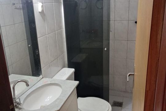 Banheiro de apartamento à venda com 2 quartos, 53m² em Santa Branca, Belo Horizonte