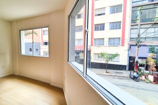 Casa de Condomínio à venda com 1 quarto, 18m² em República, São Paulo