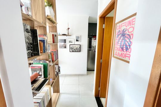 Corredor de apartamento à venda com 2 quartos, 86m² em Santa Teresinha, São Paulo