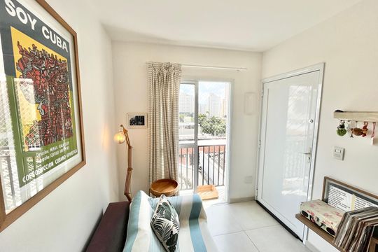 Sala de apartamento à venda com 2 quartos, 86m² em Santa Teresinha, São Paulo