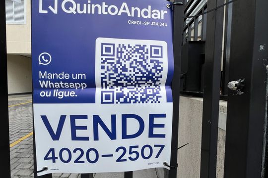 Fachada/Placa de apartamento à venda com 2 quartos, 86m² em Santa Teresinha, São Paulo