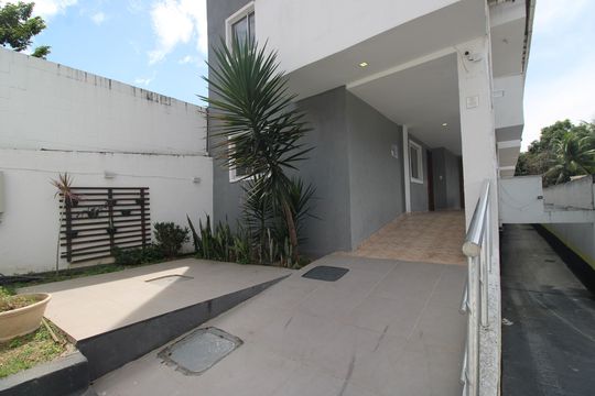 Entrada de casa de condomínio à venda com 3 quartos, 75m² em Taquara, Rio de Janeiro