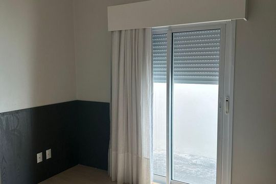 Casa de Condomínio para alugar com 3 quartos, 270m² em Laranjeiras, Uberlândia