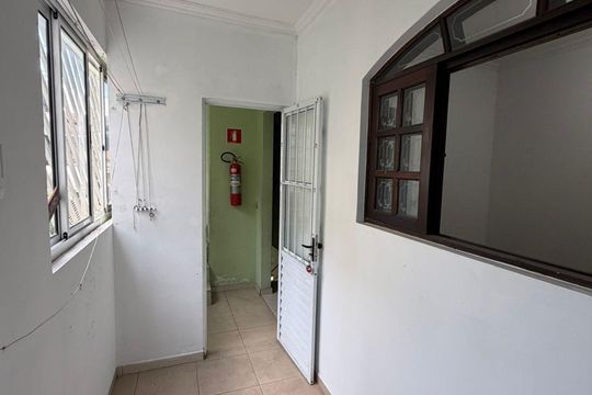 Área de serviço de apartamento para alugar com 1 quarto, 50m² em Associacao Sobradinho, São Paulo
