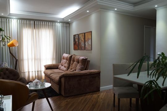 Sala de apartamento à venda com 3 quartos, 86m² em Vila Pedro Moreira, Guarulhos